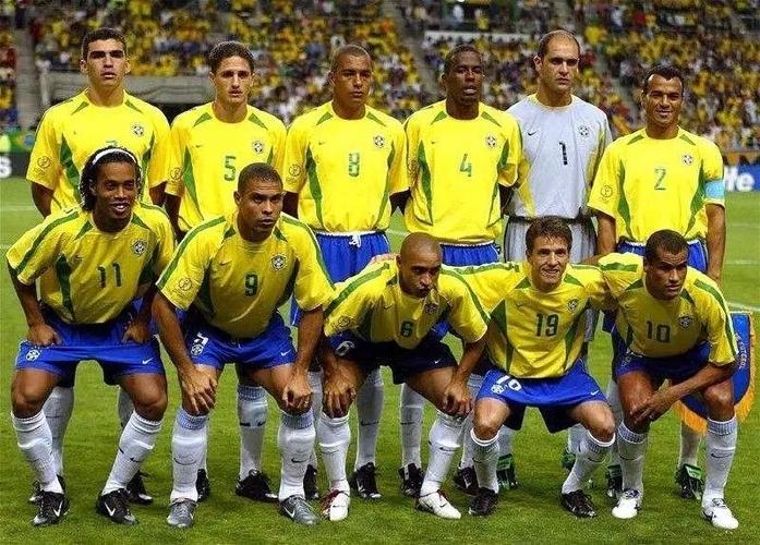 2002世界杯巴西队阵容解释,2002世界杯巴西队阵容解释视频